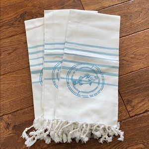 Williams Sonoma Dish Towels - Set of 3